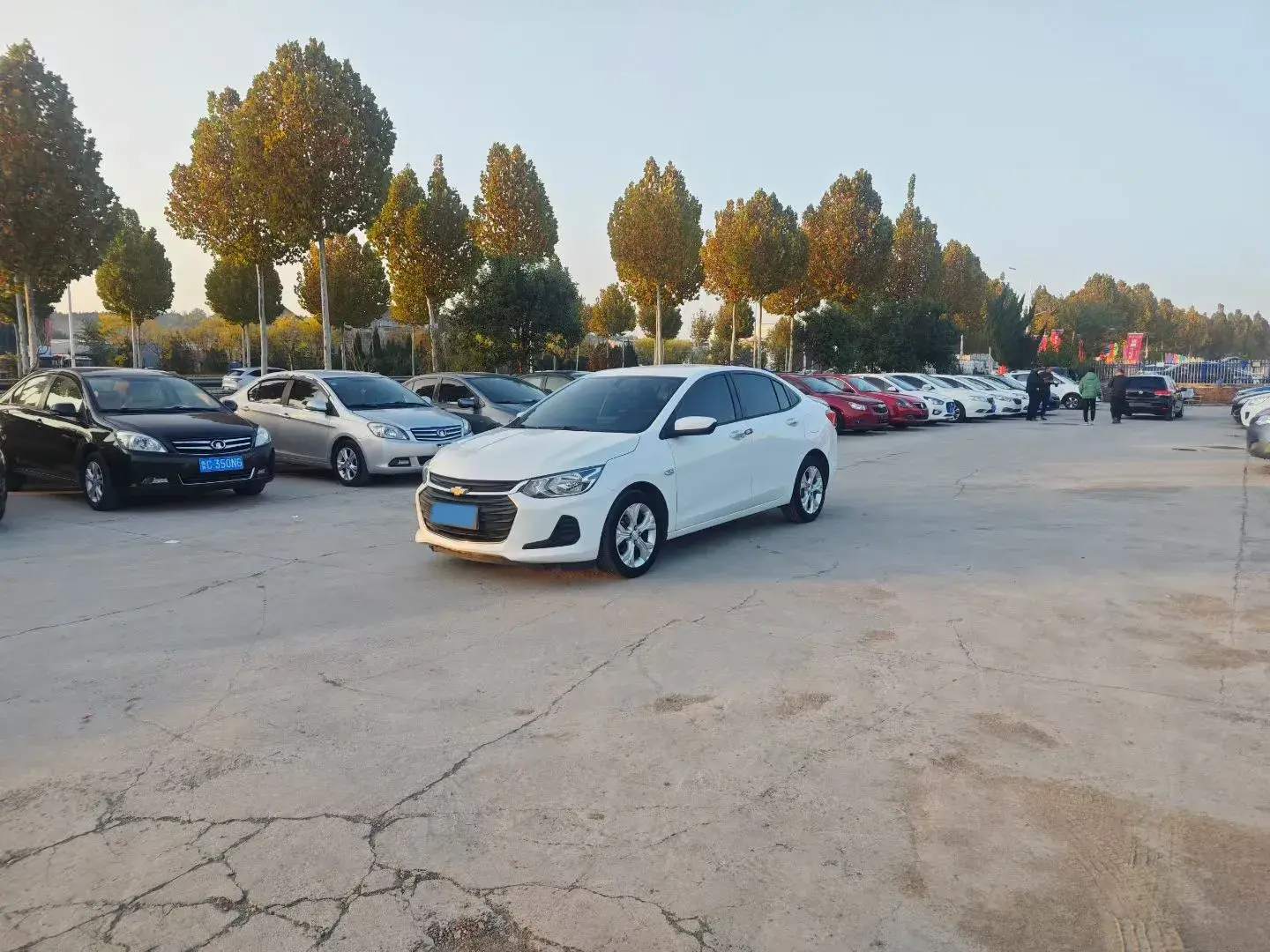 2020 CHEVROLET CAVALIER view 1