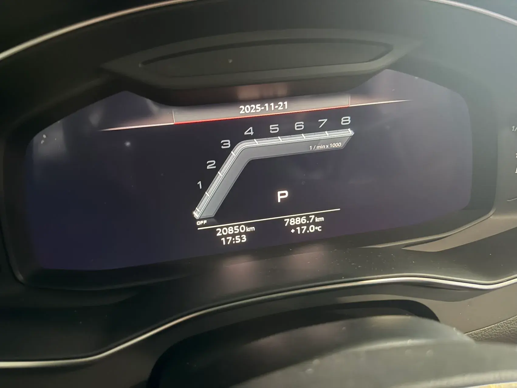 2024 AUDI A7L thumbnail 3