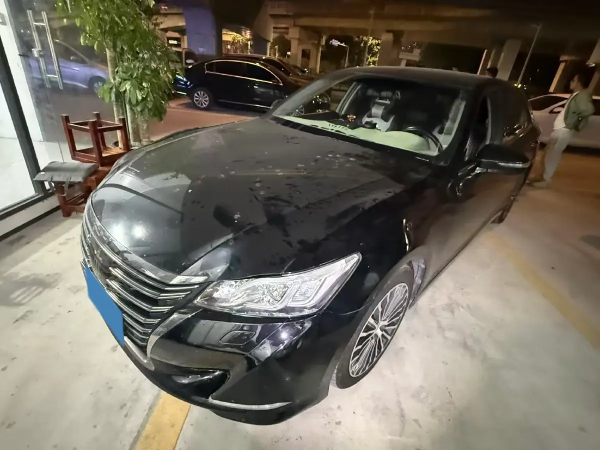 2018 Toyota Crown 2.0T 235HP L4 8AT