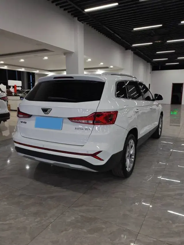 2022 JETTA VS7 thumbnail 4