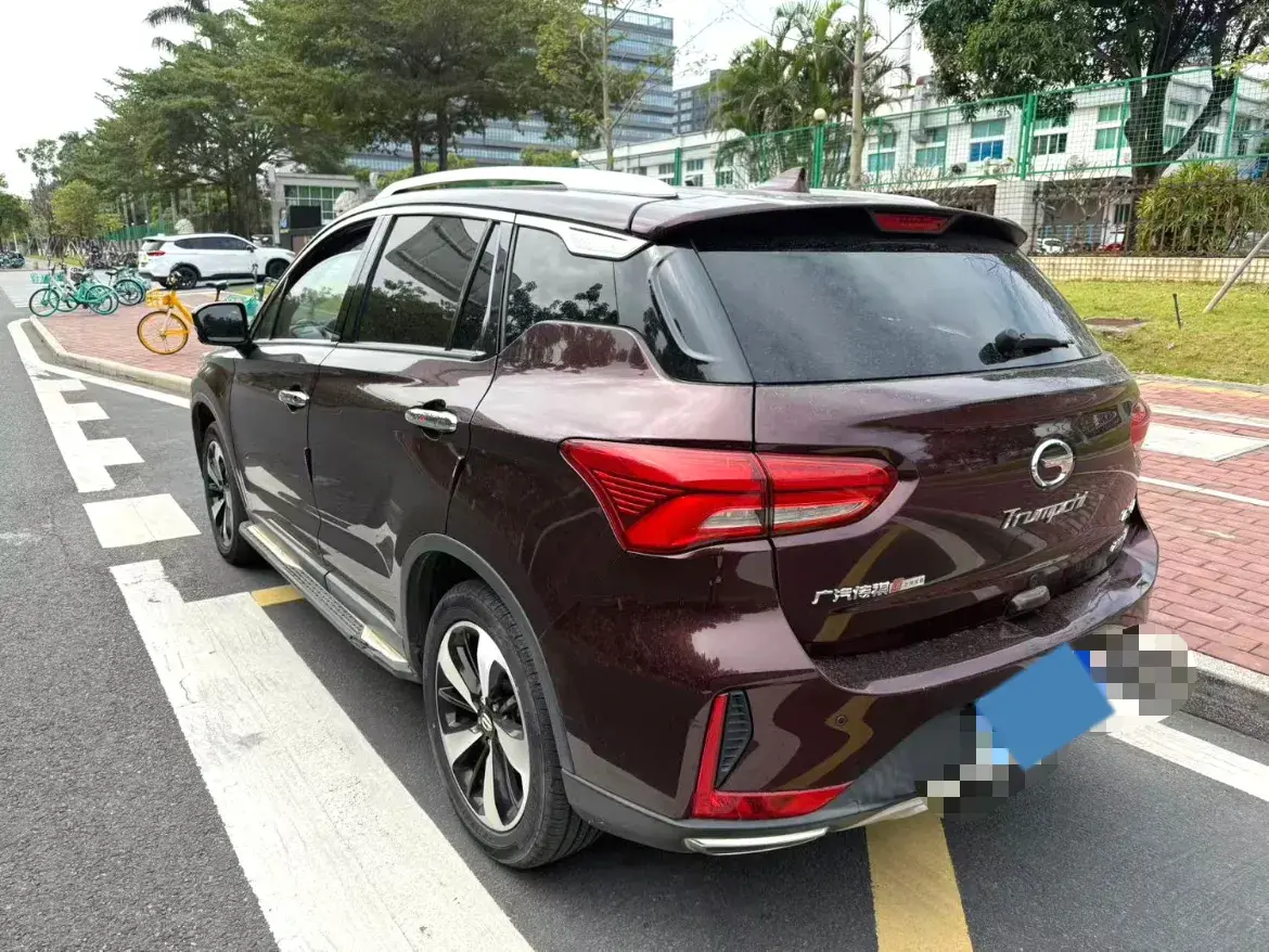 2018 GAC TRUMPCHI thumbnail 3