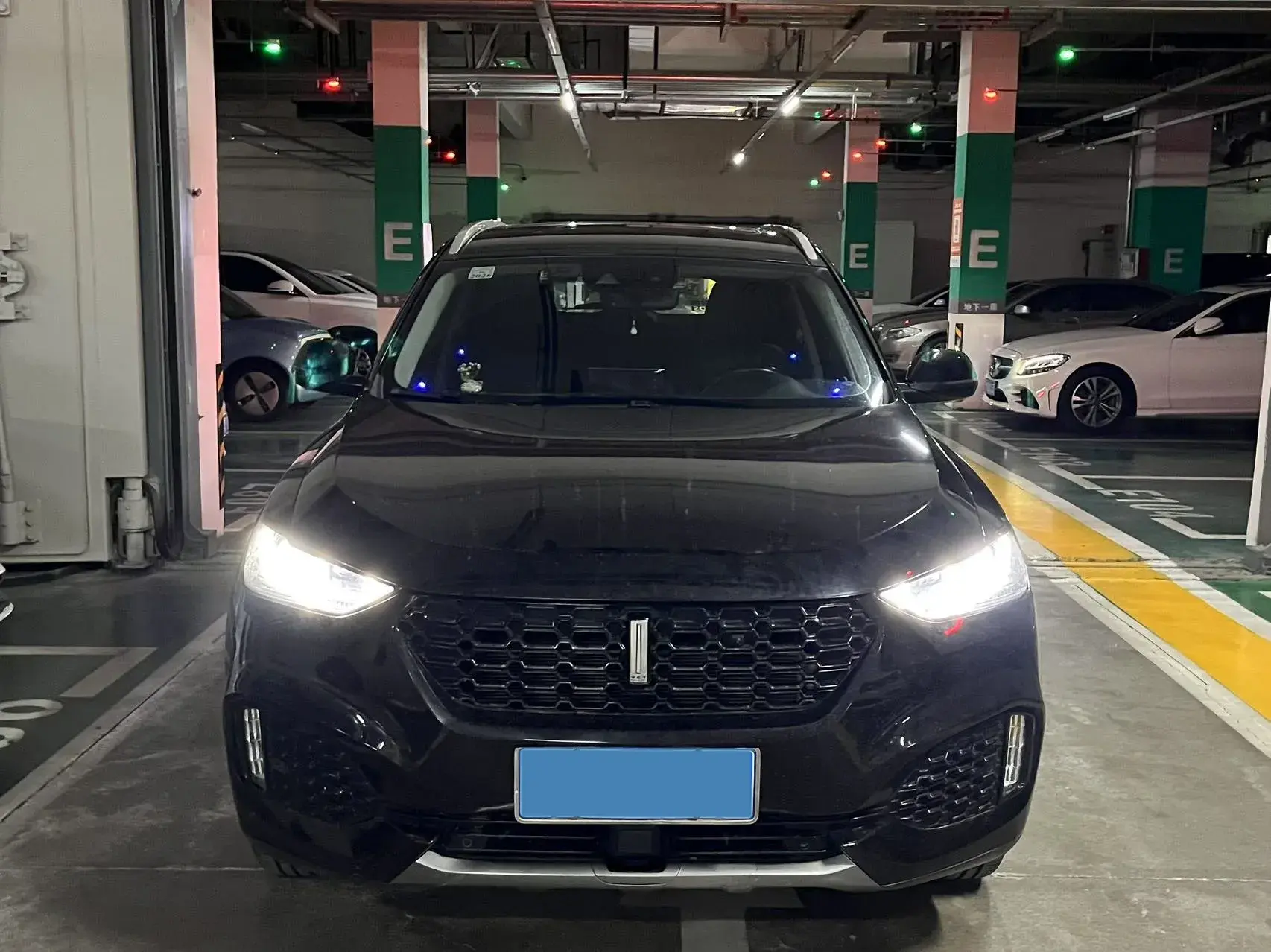 2018 WEY VV6 thumbnail 2