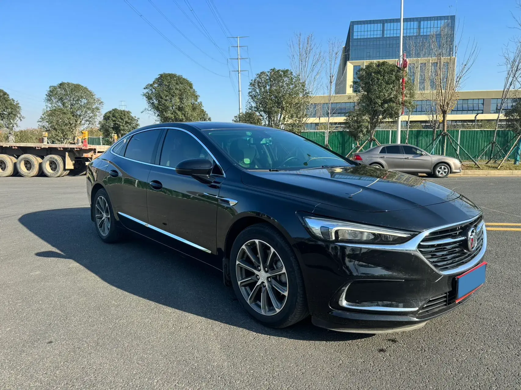 2021 BUICK LARCOSSE thumbnail 3