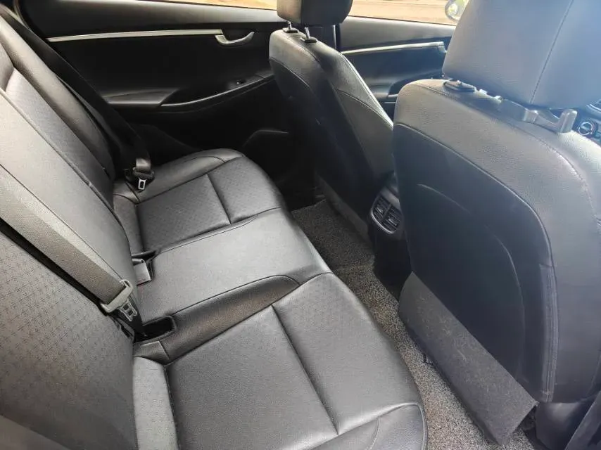 2018 Hyundai YiXing 1.6L 123HP L4 6AT,autocango,china used car exporter,china ev exporter,chinese used car exporter,chinese used ev exporter