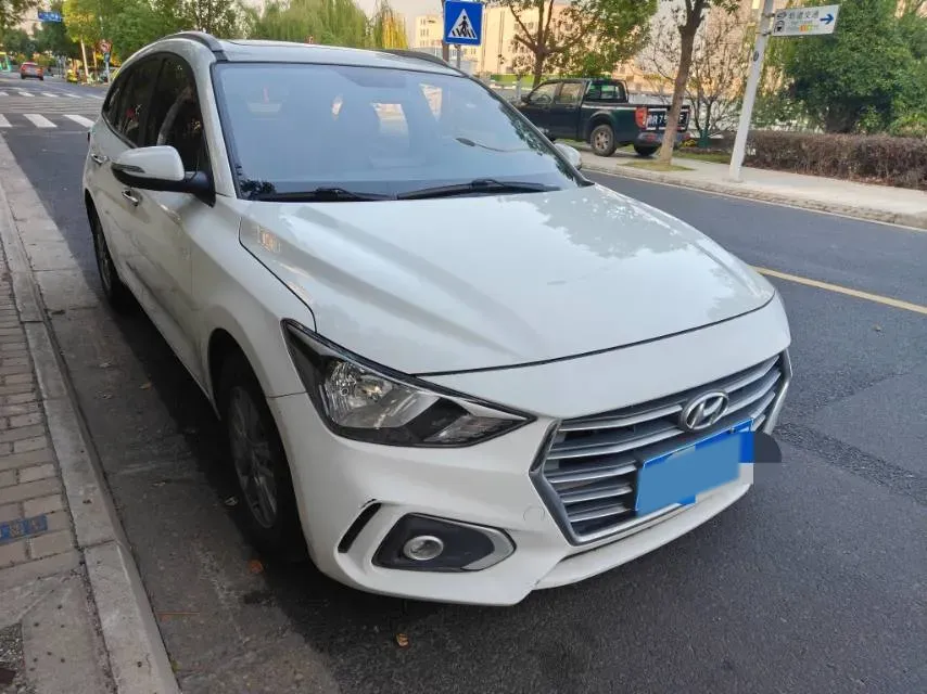 2018 Hyundai YiXing 1.6L 123HP L4 6AT,autocango,china used car exporter,china ev exporter,chinese used car exporter,chinese used ev exporter
