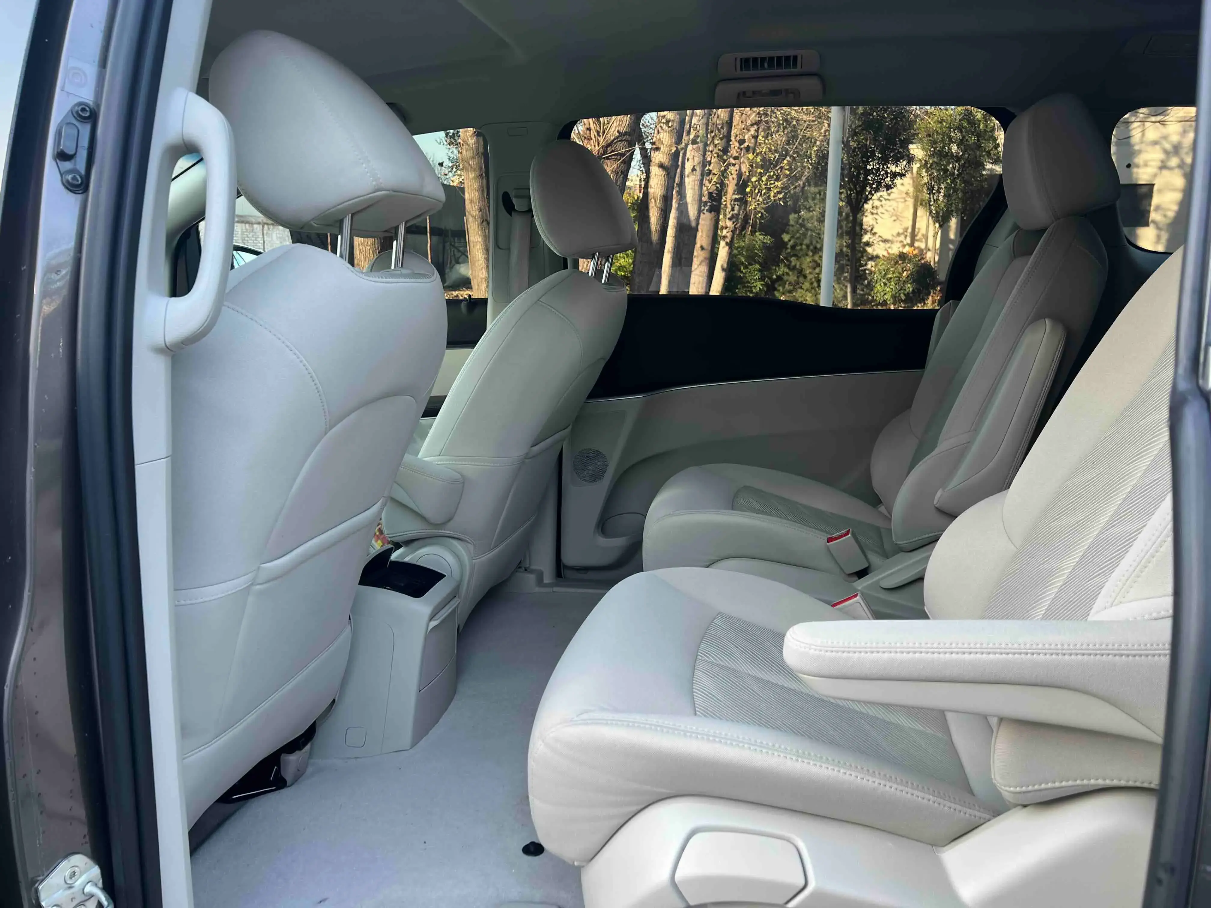 2023 BUICK GL8 thumbnail 3