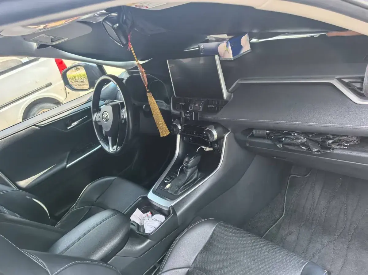 2021 TOYOTA WILDLANDER thumbnail 3