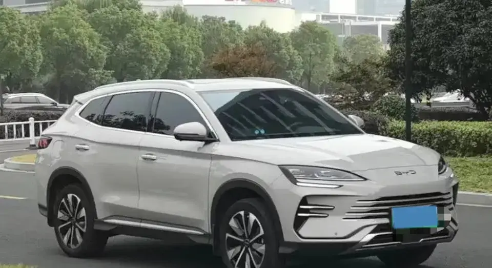 2025 BYD SONG thumbnail 3