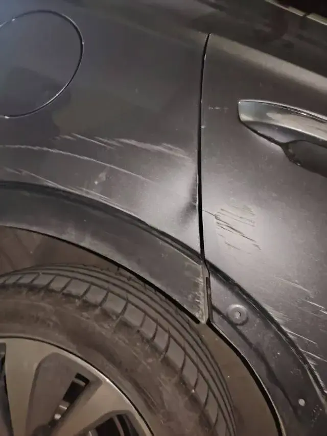 2024 BYD SONG thumbnail 4