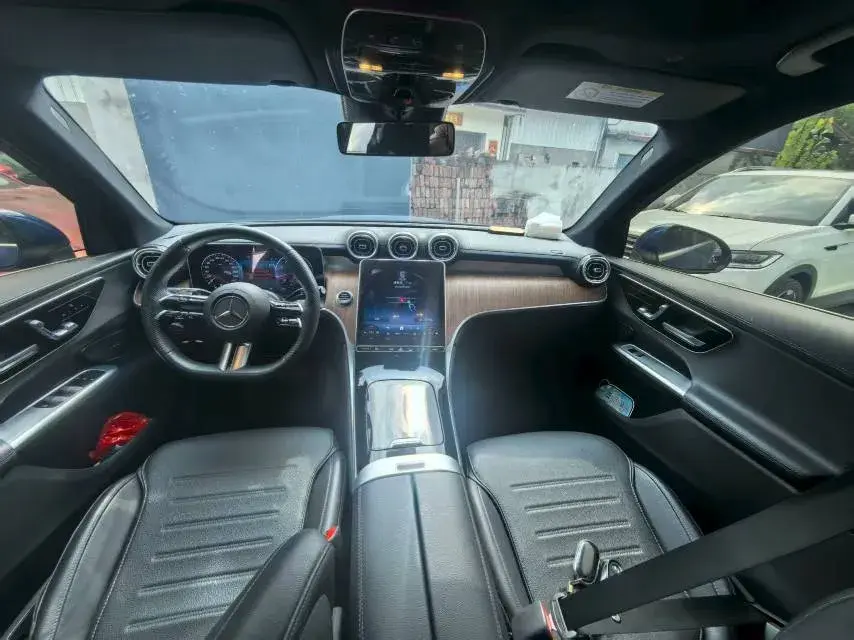 2023 MERCEDES-BENZ GLC thumbnail 3