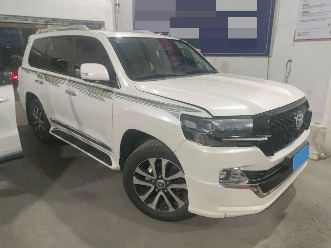 2019 CHEVROLET TRAX thumbnail 2