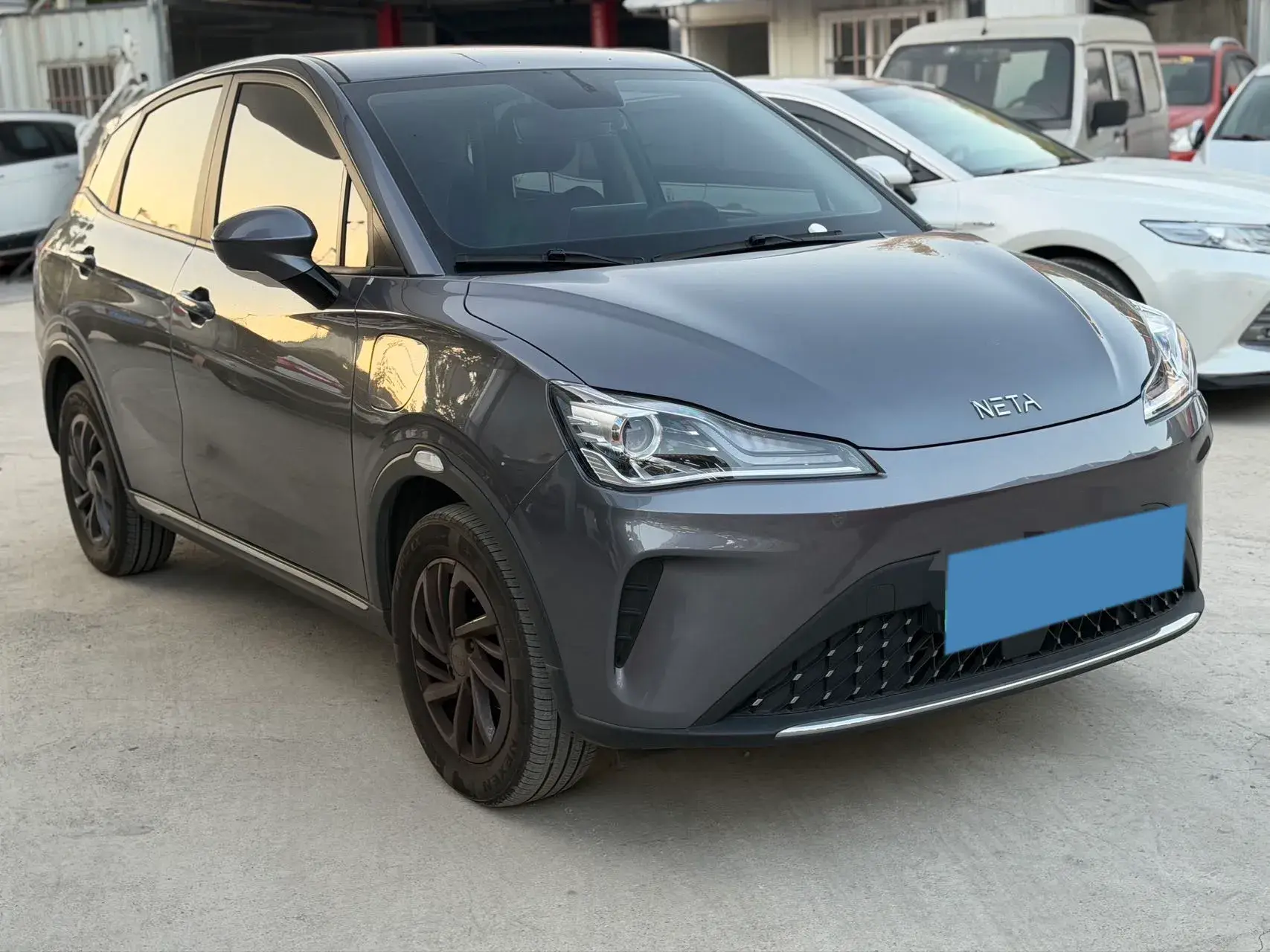 2023 NETA AYA thumbnail 3