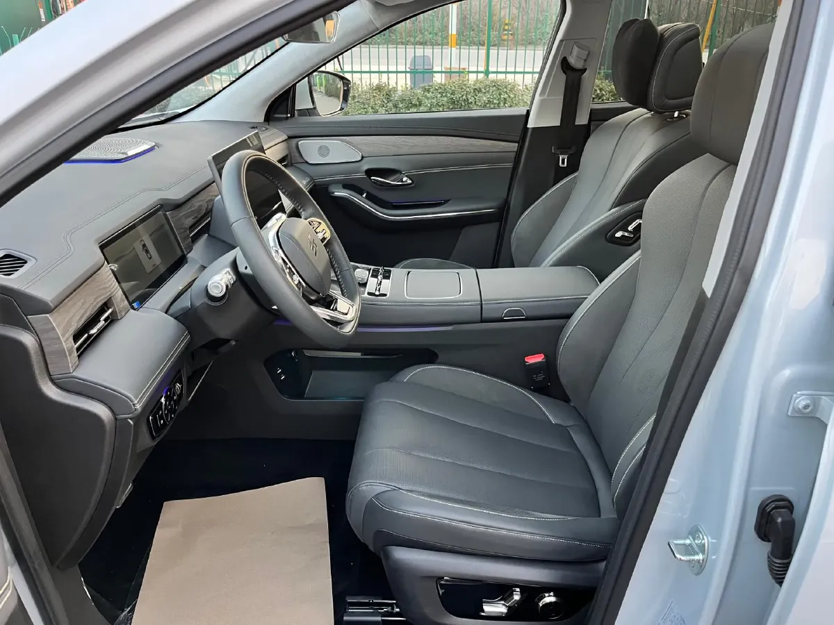 2025 Jetour ShanHai L9 1.5T 156HP L4 2DHT PHEV,autocango,china used car exporter,china ev exporter,chinese used car exporter,chinese used ev exporter