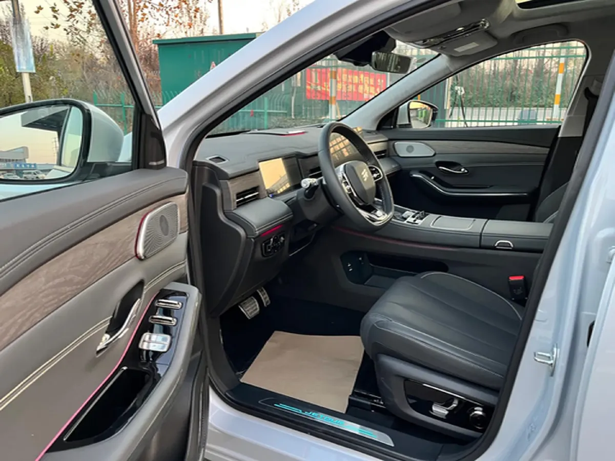 2025 Jetour ShanHai L9 1.5T 156HP L4 2DHT PHEV,autocango,china used car exporter,china ev exporter,chinese used car exporter,chinese used ev exporter