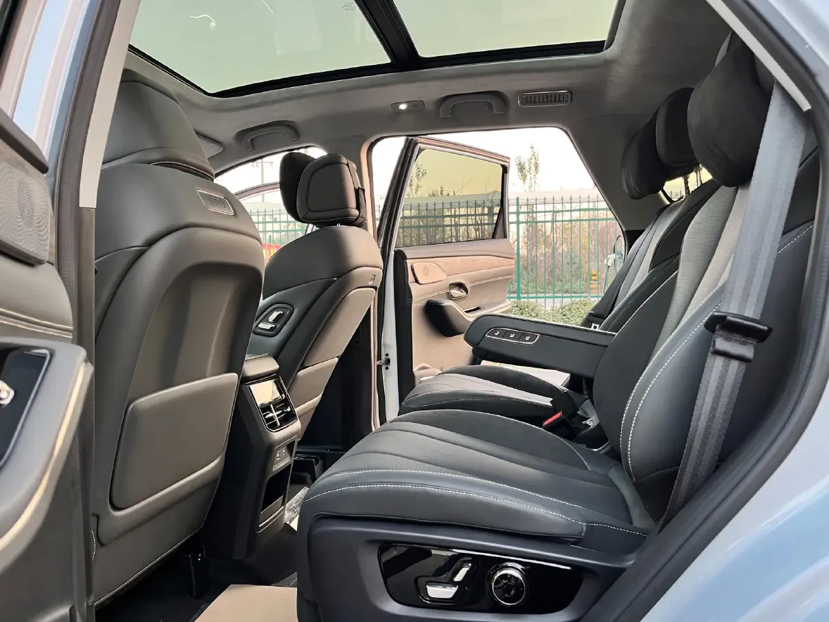 2025 Jetour ShanHai L9 1.5T 156HP L4 2DHT PHEV,autocango,china used car exporter,china ev exporter,chinese used car exporter,chinese used ev exporter