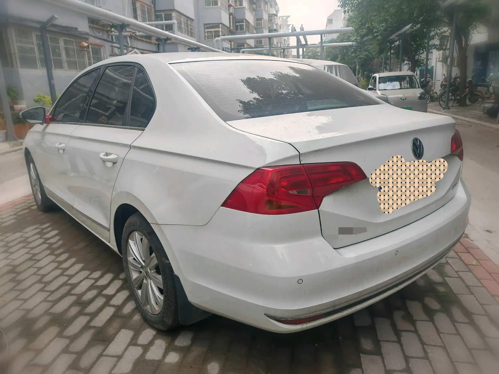 2018 VOLKSWAGEN BORA thumbnail 2