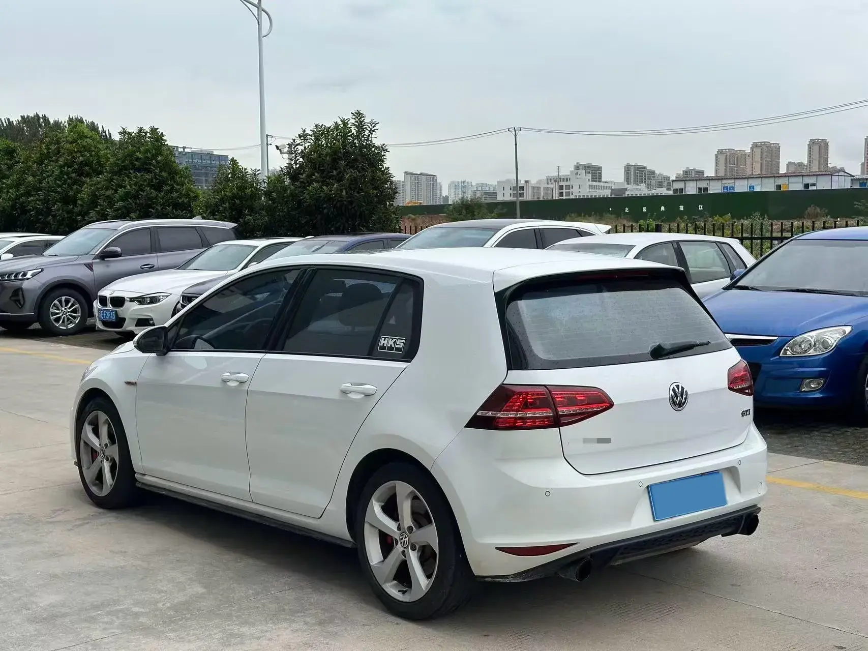 2016 VOLKSWAGEN GOLFGTI thumbnail 3