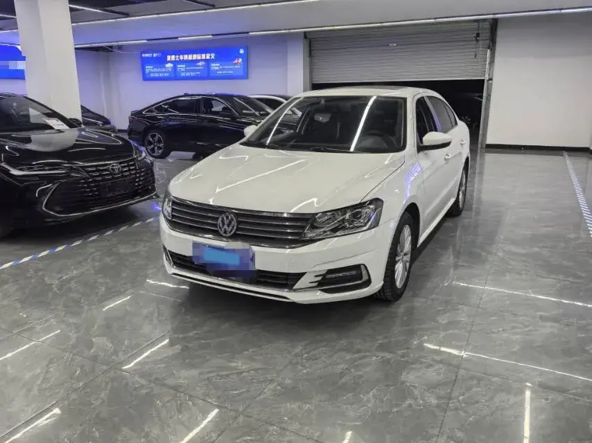 2019 VOLKSWAGEN LAVIDA view 1