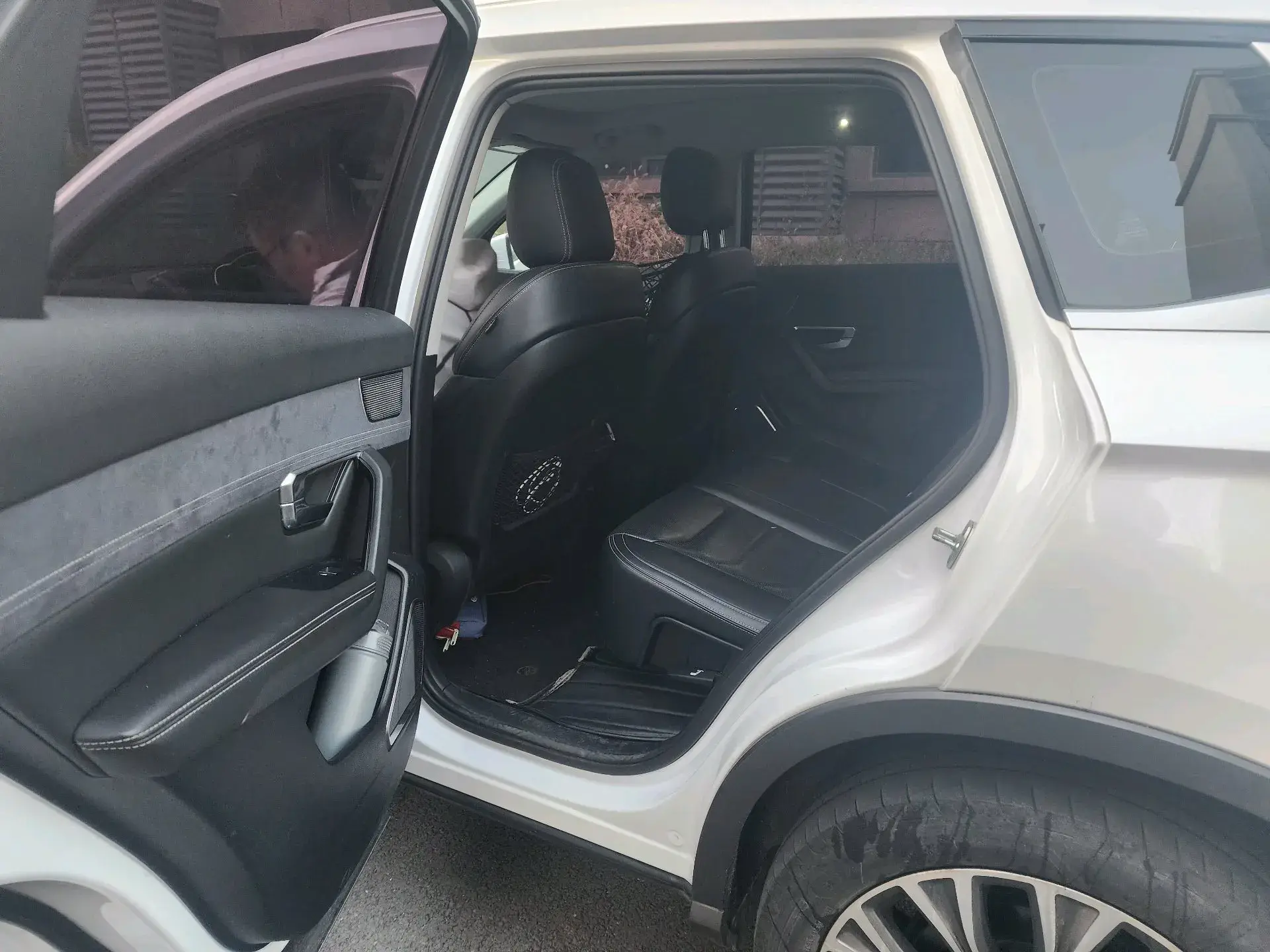 2019 BYD SONG thumbnail 3