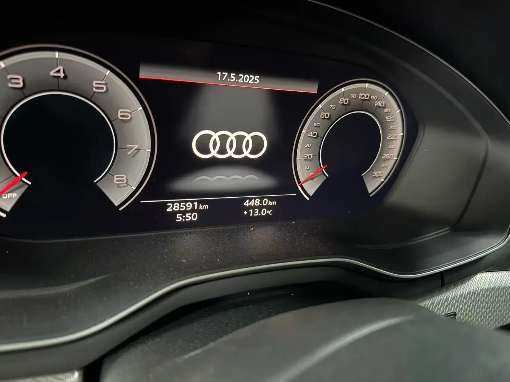 2020 AUDI A4L thumbnail 3