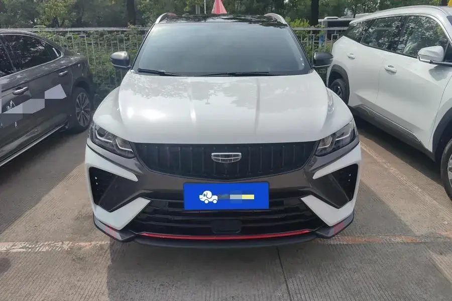 2023 GEELY COOLRAY thumbnail 3