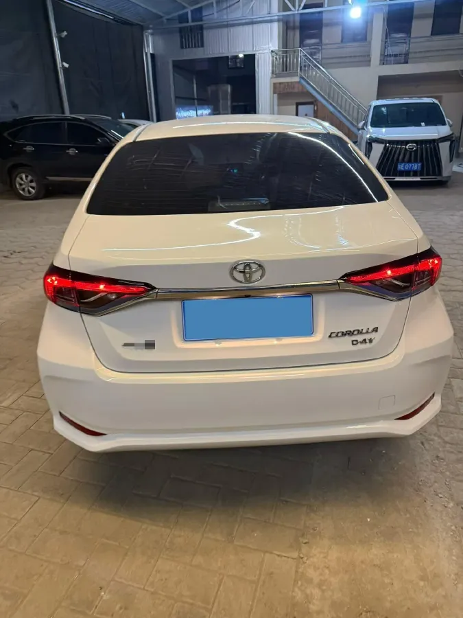 2021 Toyota Corolla 1.2T 116HP L4 CVT,autocango,china used car exporter,china ev exporter,chinese used car exporter,chinese used ev exporter