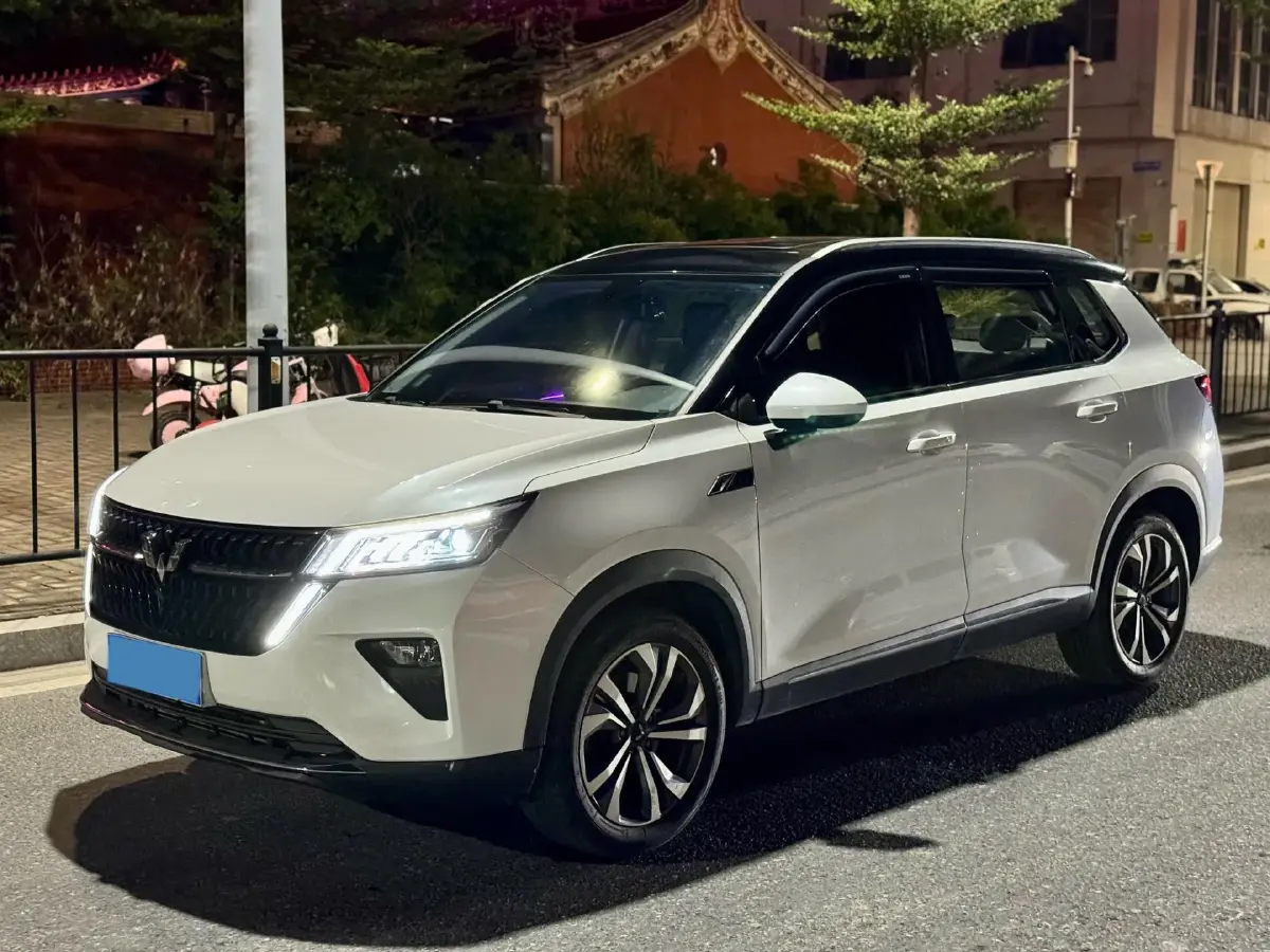 2021 WuLing XingChen 1.5T 147HP L4 CVT