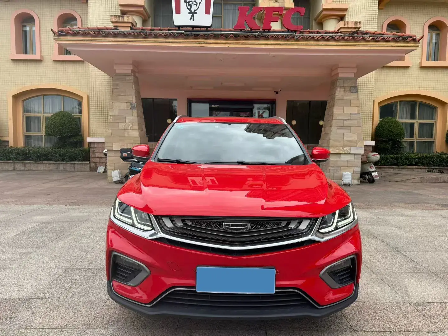 2019 GEELY COOLRAY thumbnail 2