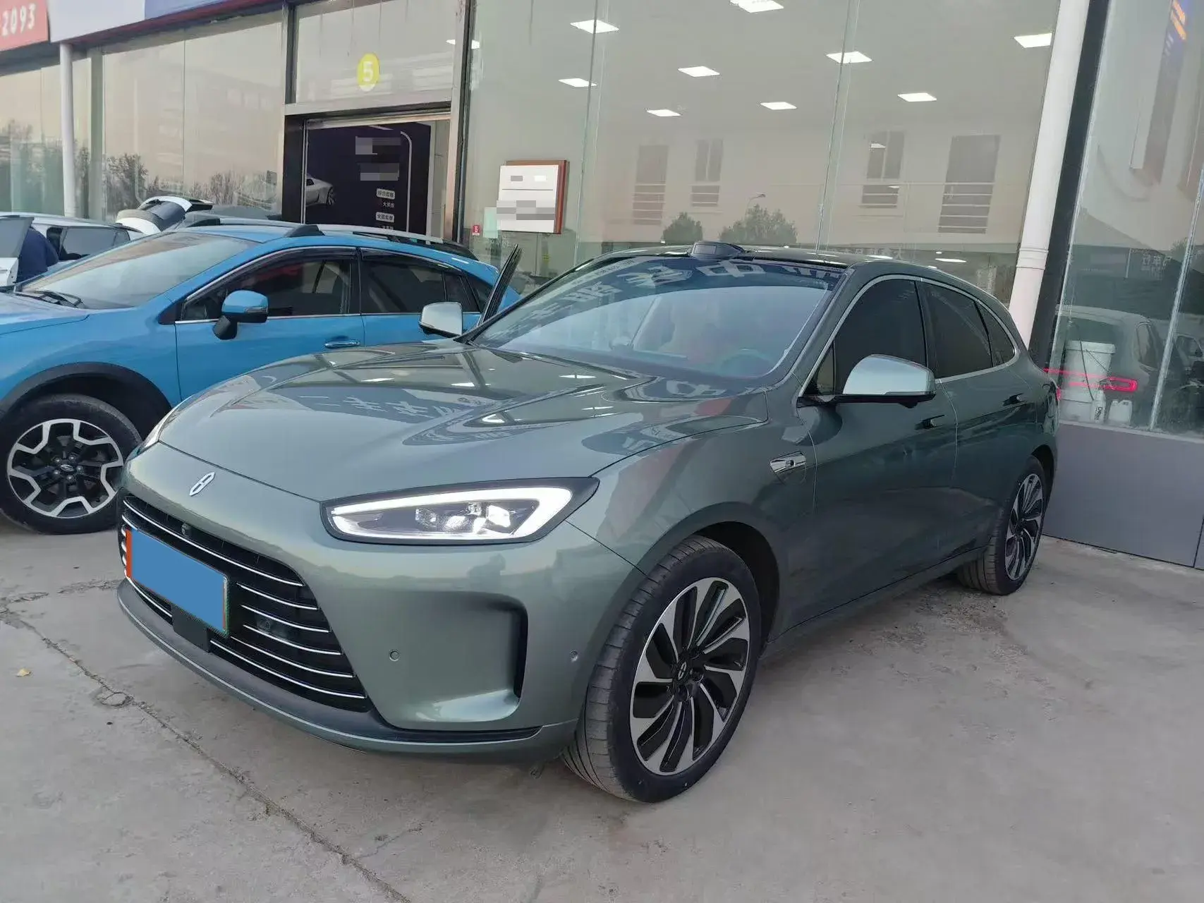 2023 AITO AITO view 1