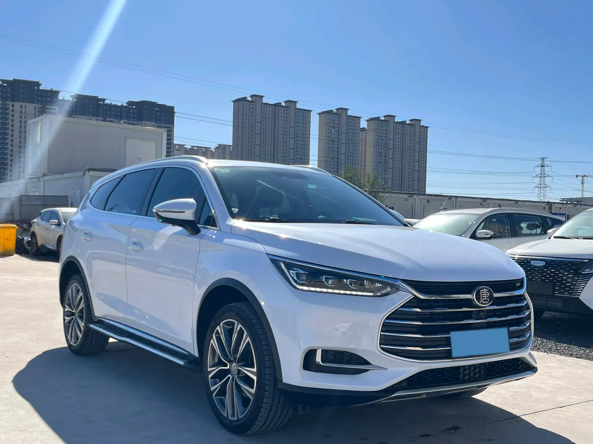 2019 BYD TANG thumbnail 2