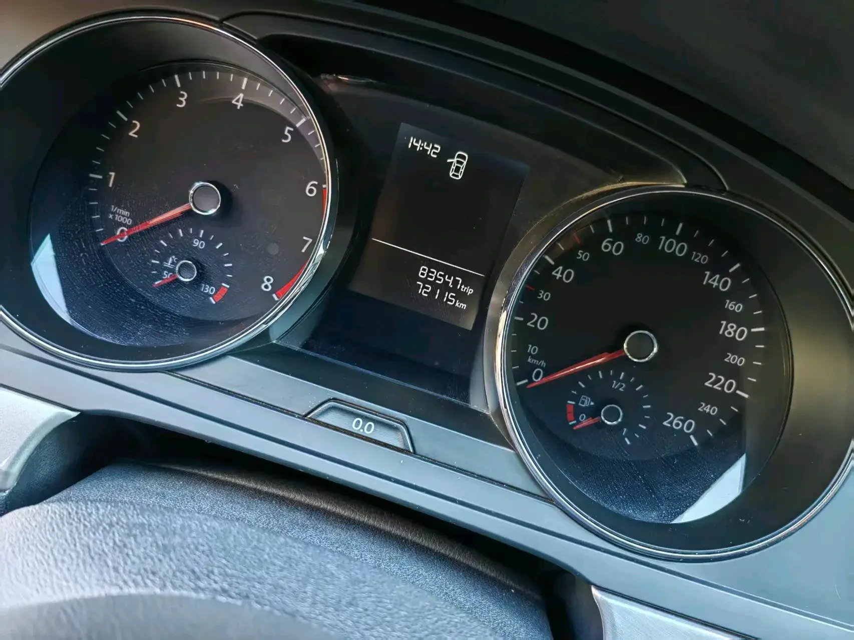 2017 VOLKSWAGEN LAMANDO thumbnail 2