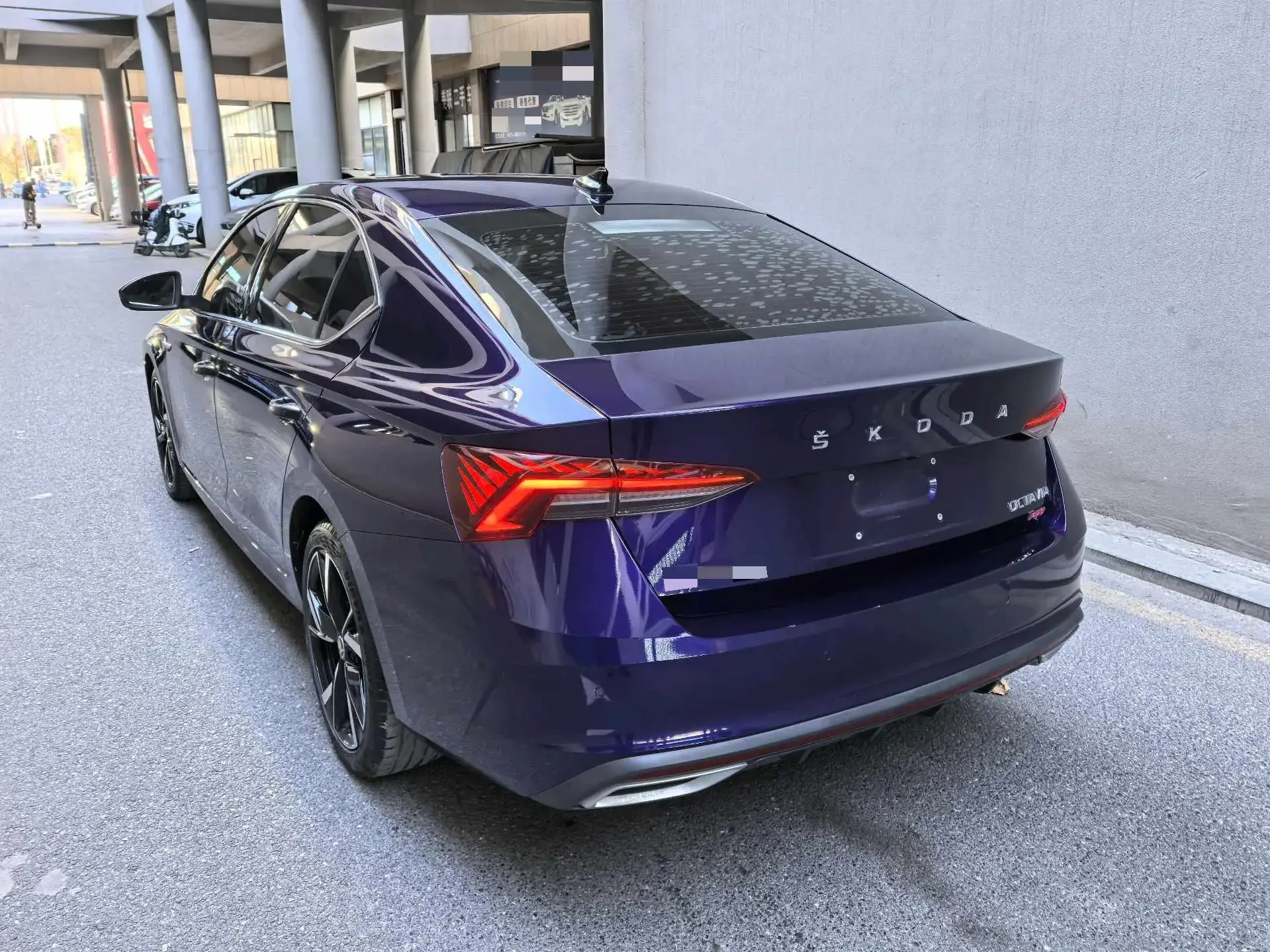 2021 SKODA OCTAVIA thumbnail 4