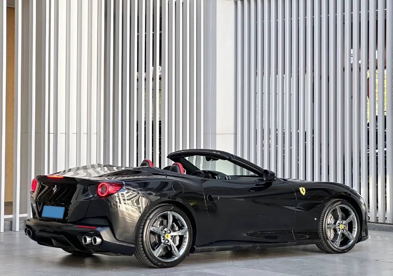2018 Ferrari Portofino 3.9T 600HP V8 7DCT,autocango,china used car exporter,china ev exporter,chinese used car exporter,chinese used ev exporter