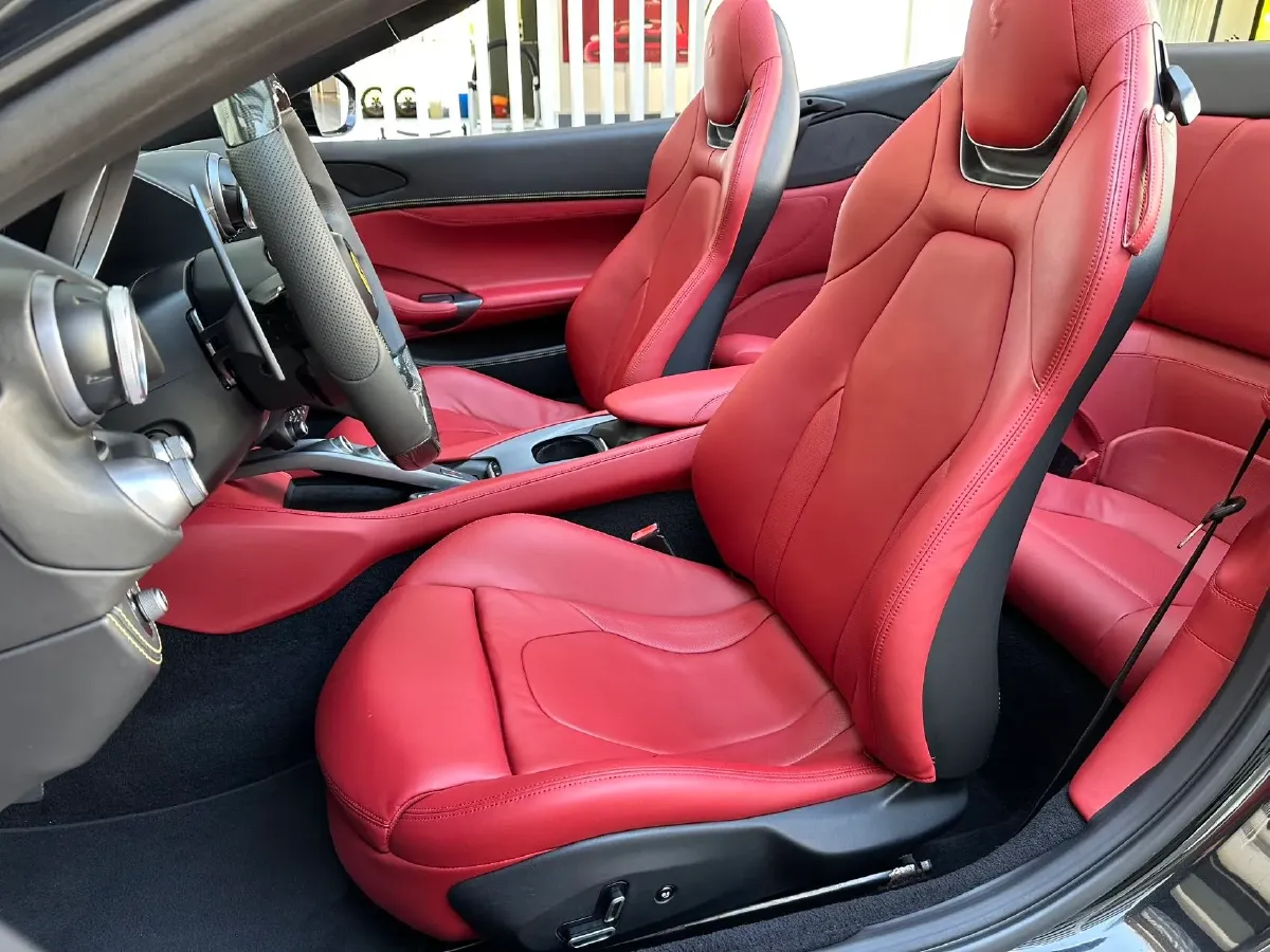 2018 Ferrari Portofino 3.9T 600HP V8 7DCT,autocango,china used car exporter,china ev exporter,chinese used car exporter,chinese used ev exporter