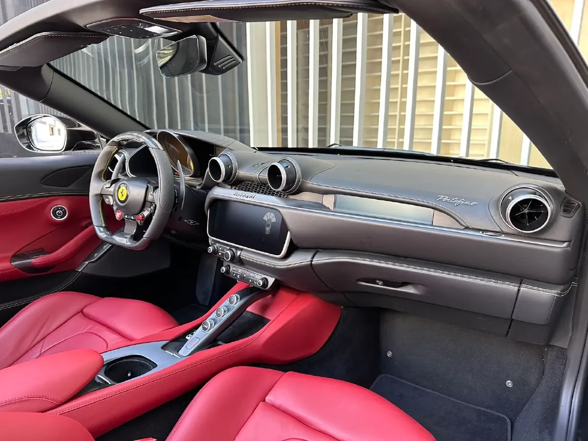 2018 Ferrari Portofino 3.9T 600HP V8 7DCT,autocango,china used car exporter,china ev exporter,chinese used car exporter,chinese used ev exporter