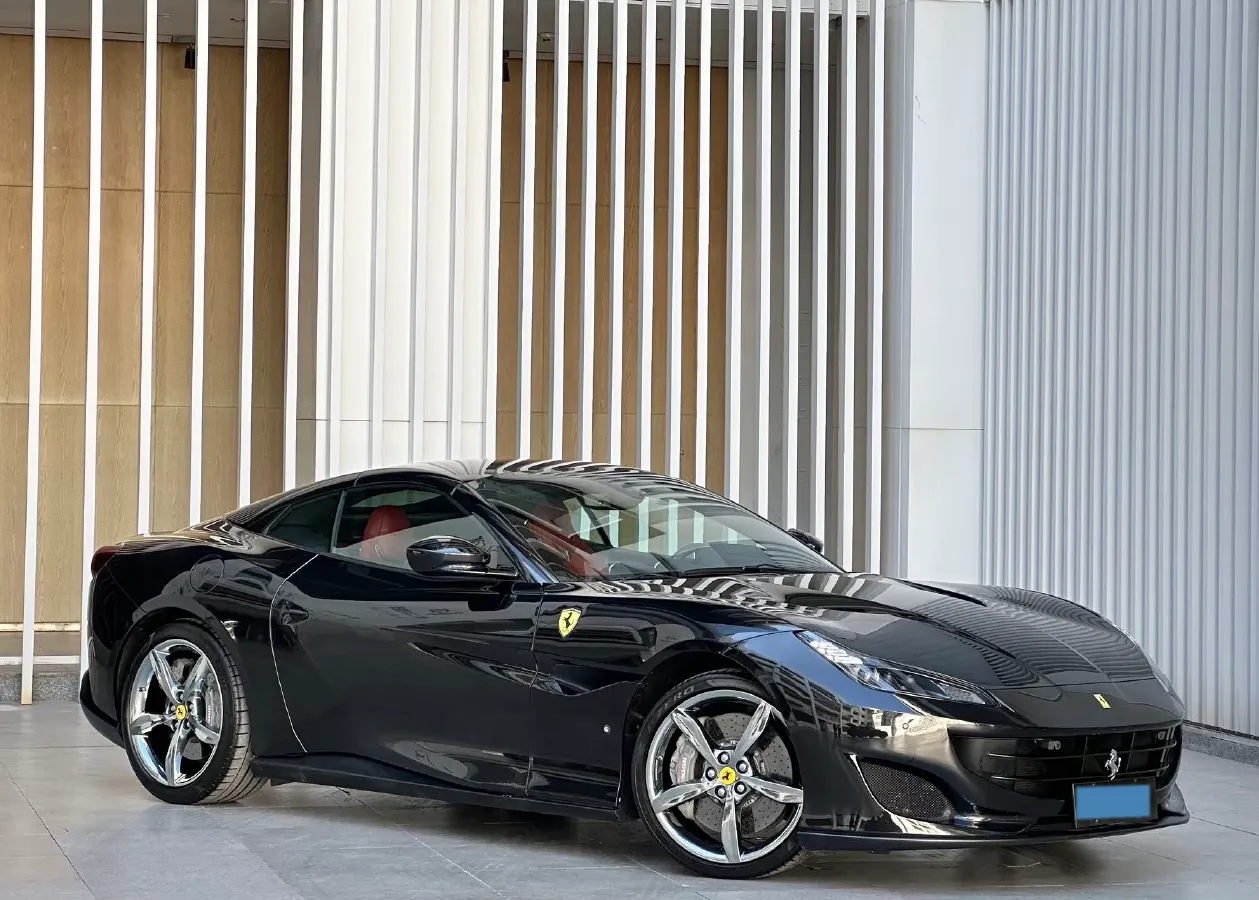 2018 Ferrari Portofino 3.9T 600HP V8 7DCT,autocango,china used car exporter,china ev exporter,chinese used car exporter,chinese used ev exporter