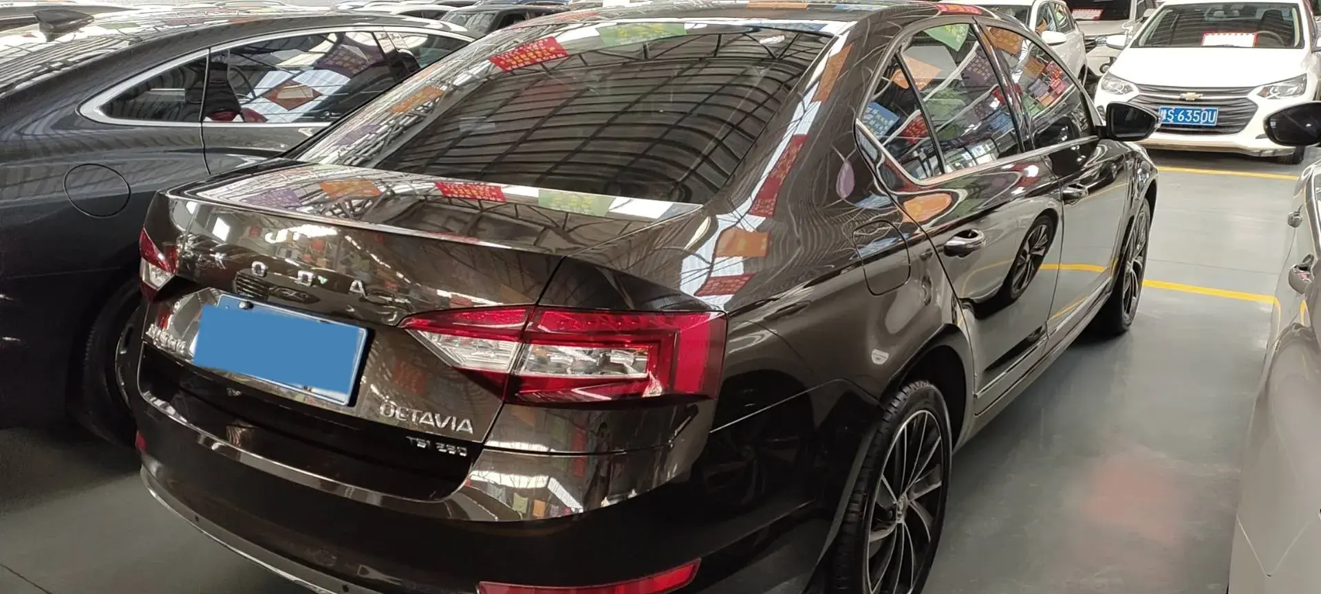 2019 SKODA OCTAVIA thumbnail 4