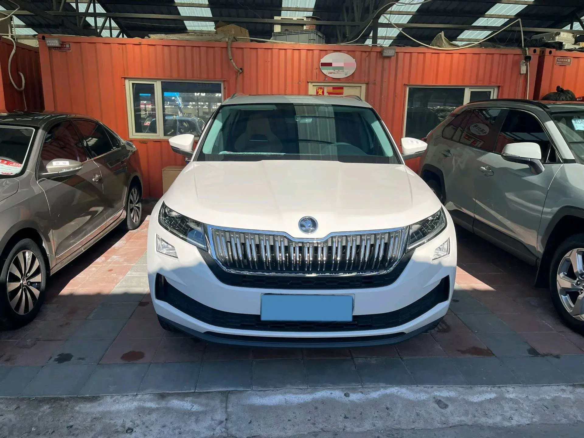 2019 SKODA KODIAK thumbnail 3