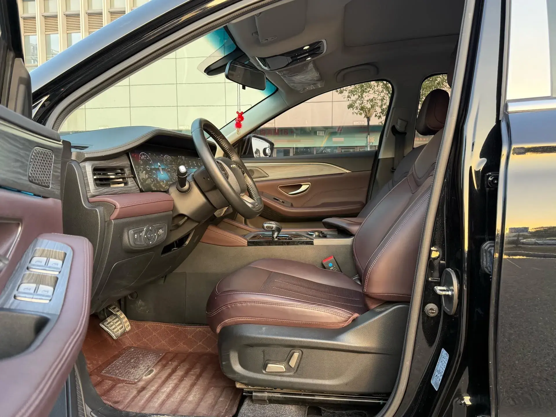 2023 JETOUR X90 thumbnail 4