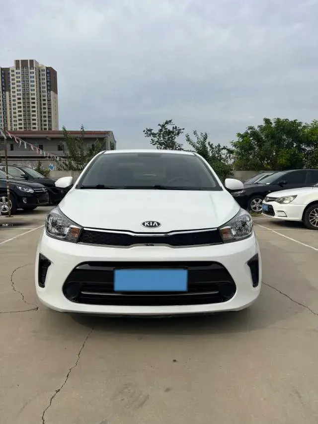 2017 KIA PEGAS thumbnail 2