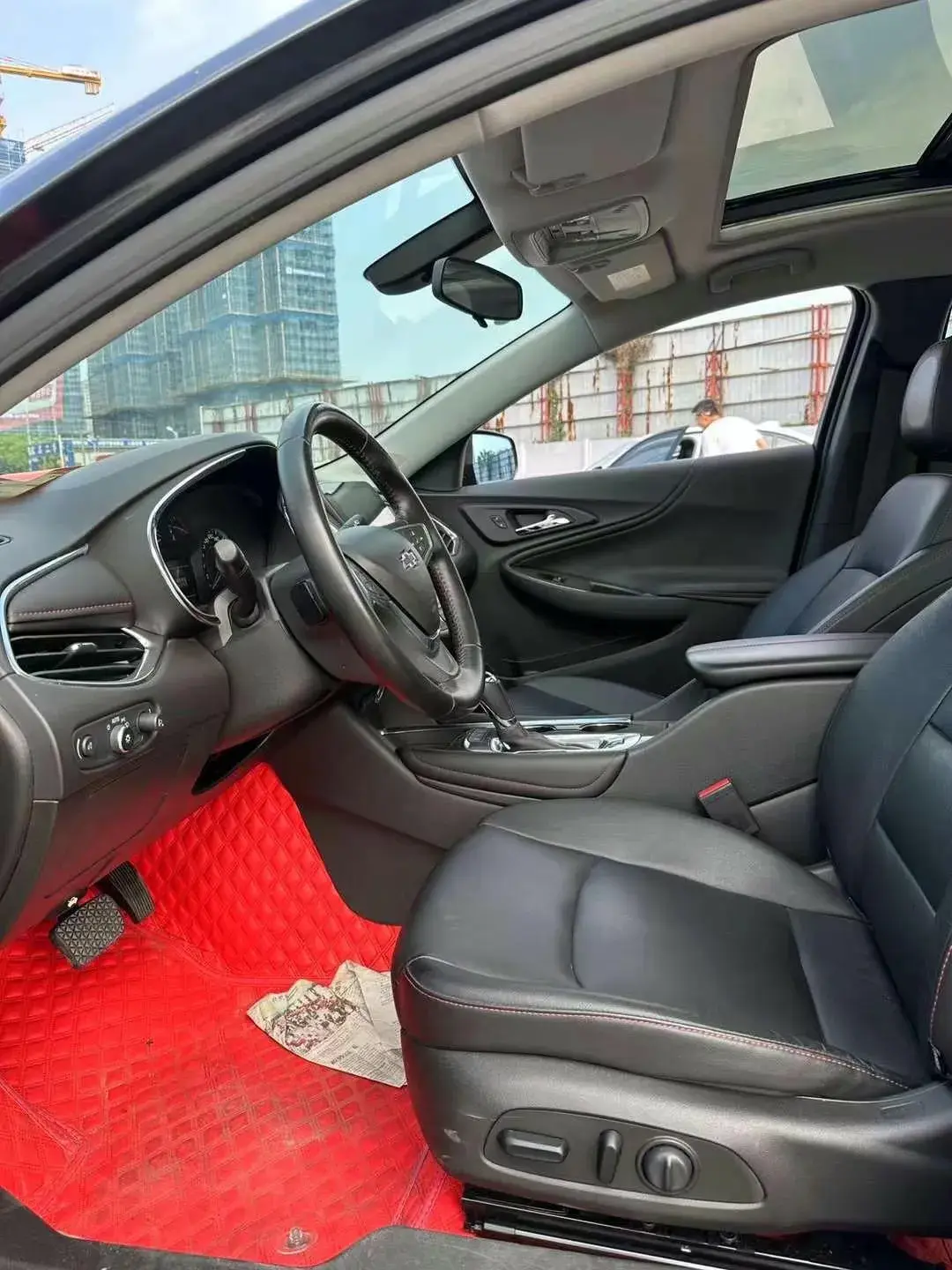 2019 CHEVROLET MALIBU thumbnail 4