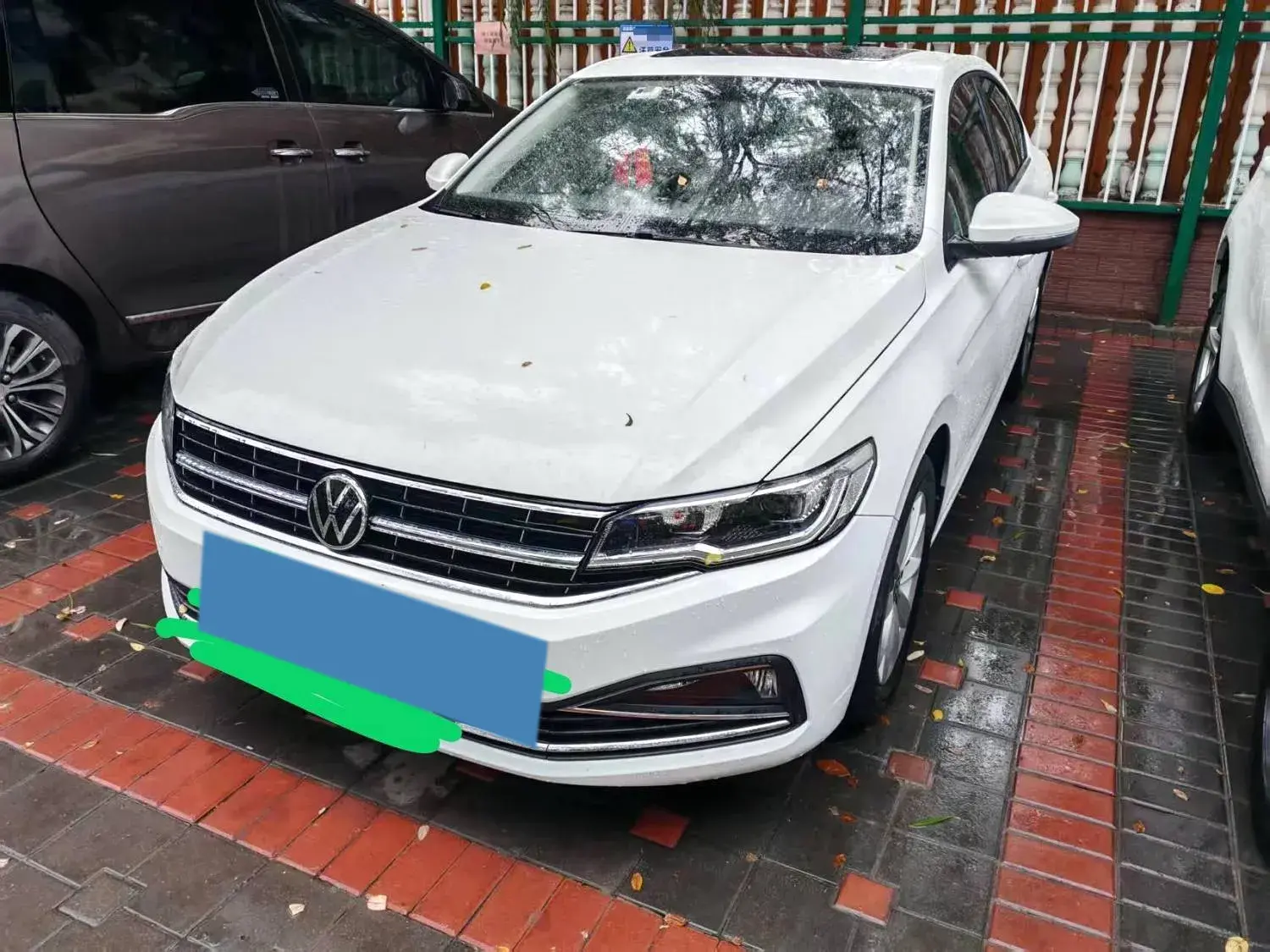 2021 VOLKSWAGEN BORA view 1