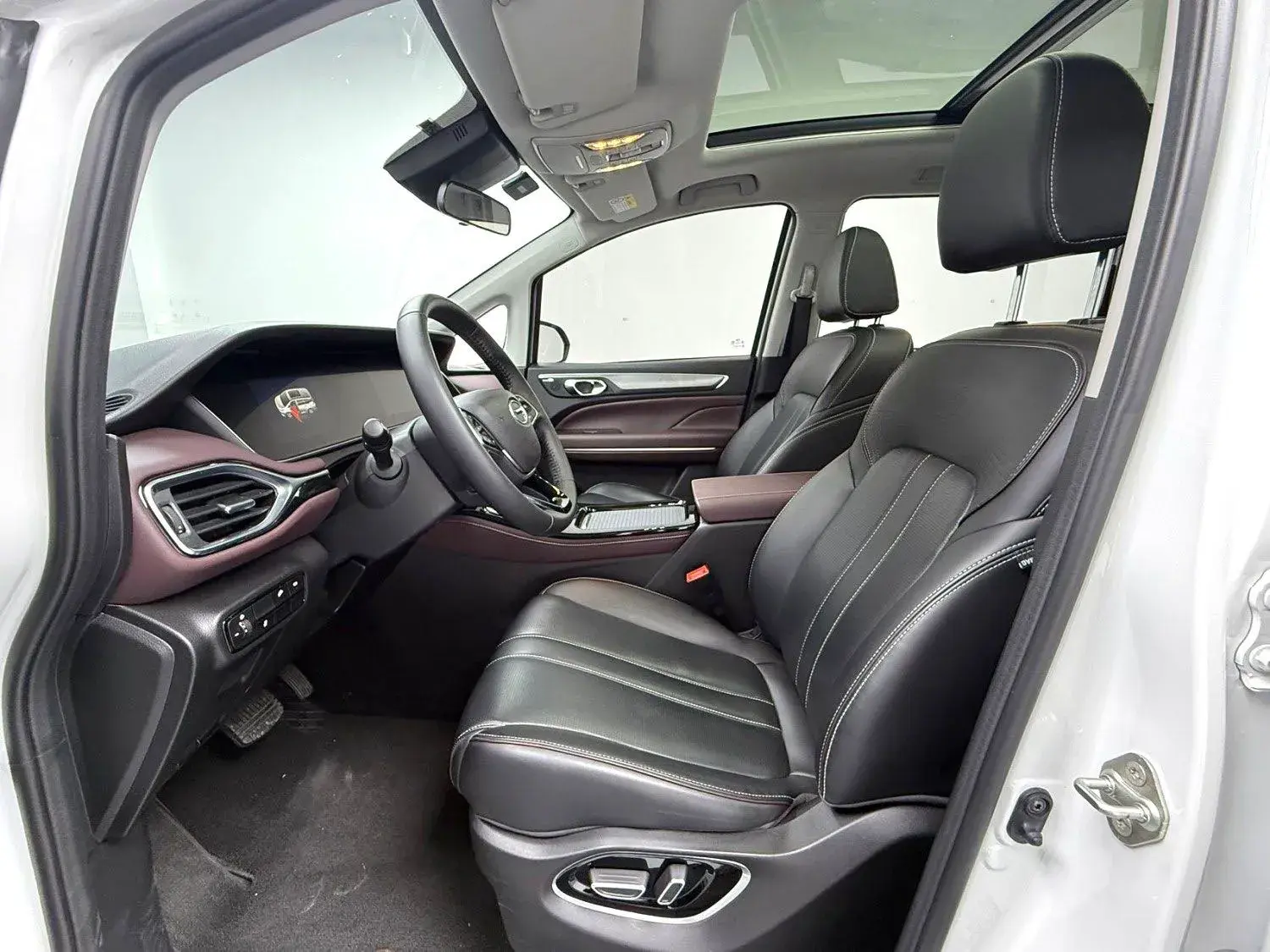 2023 GAC TRUMPCHI thumbnail 4