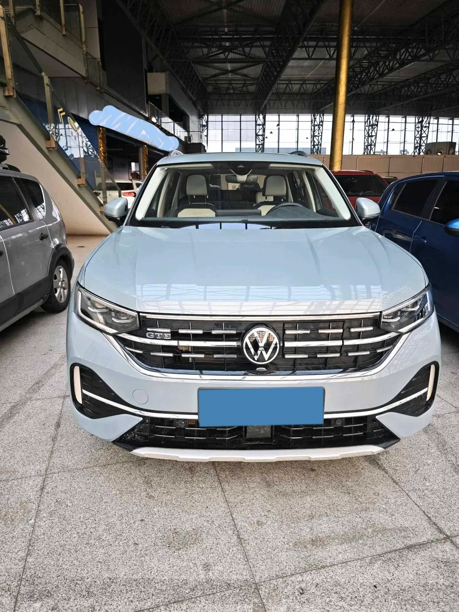 2023 VOLKSWAGEN TAYRON thumbnail 2