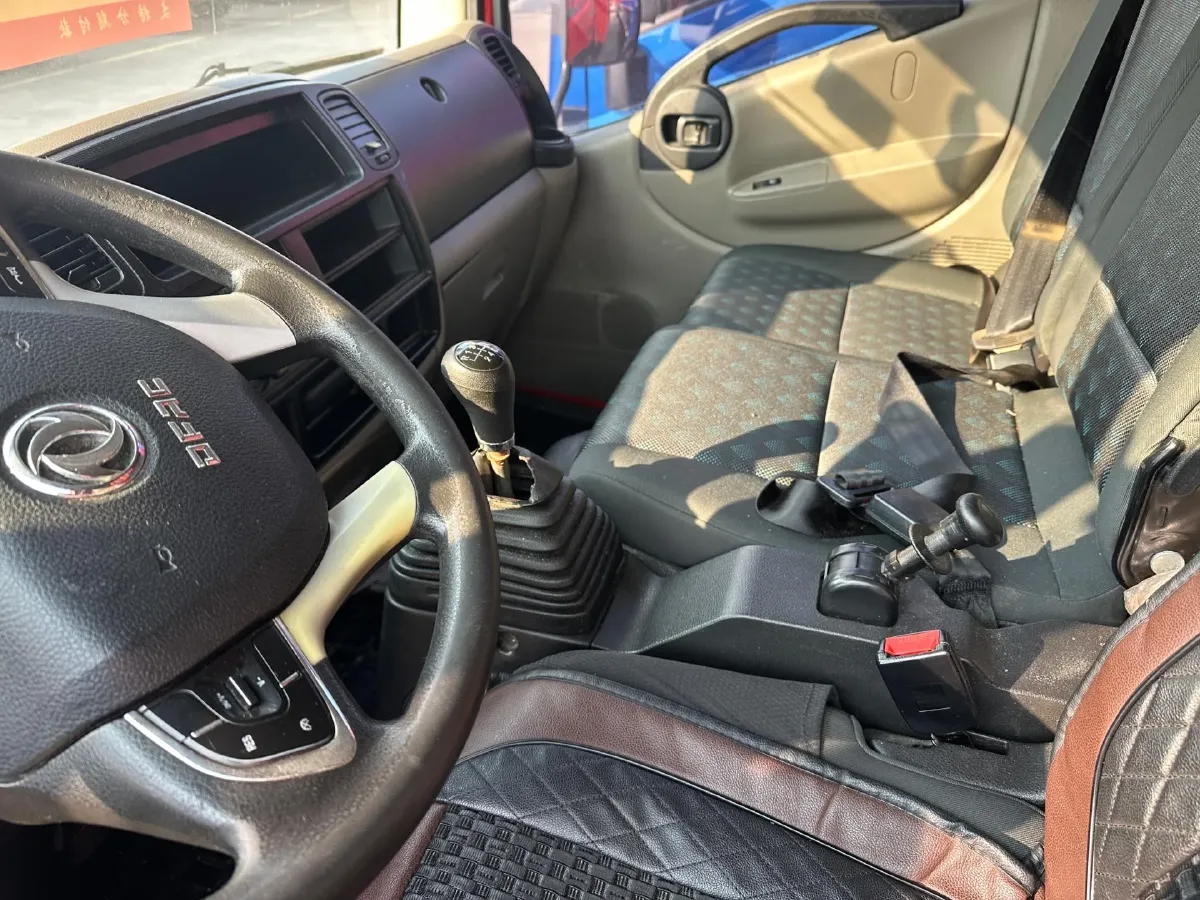 2015 Dongfeng DongFeng Pickup 2.4T 82HP L4 5MT,autocango,china used car exporter,china ev exporter,chinese used car exporter,chinese used ev exporter