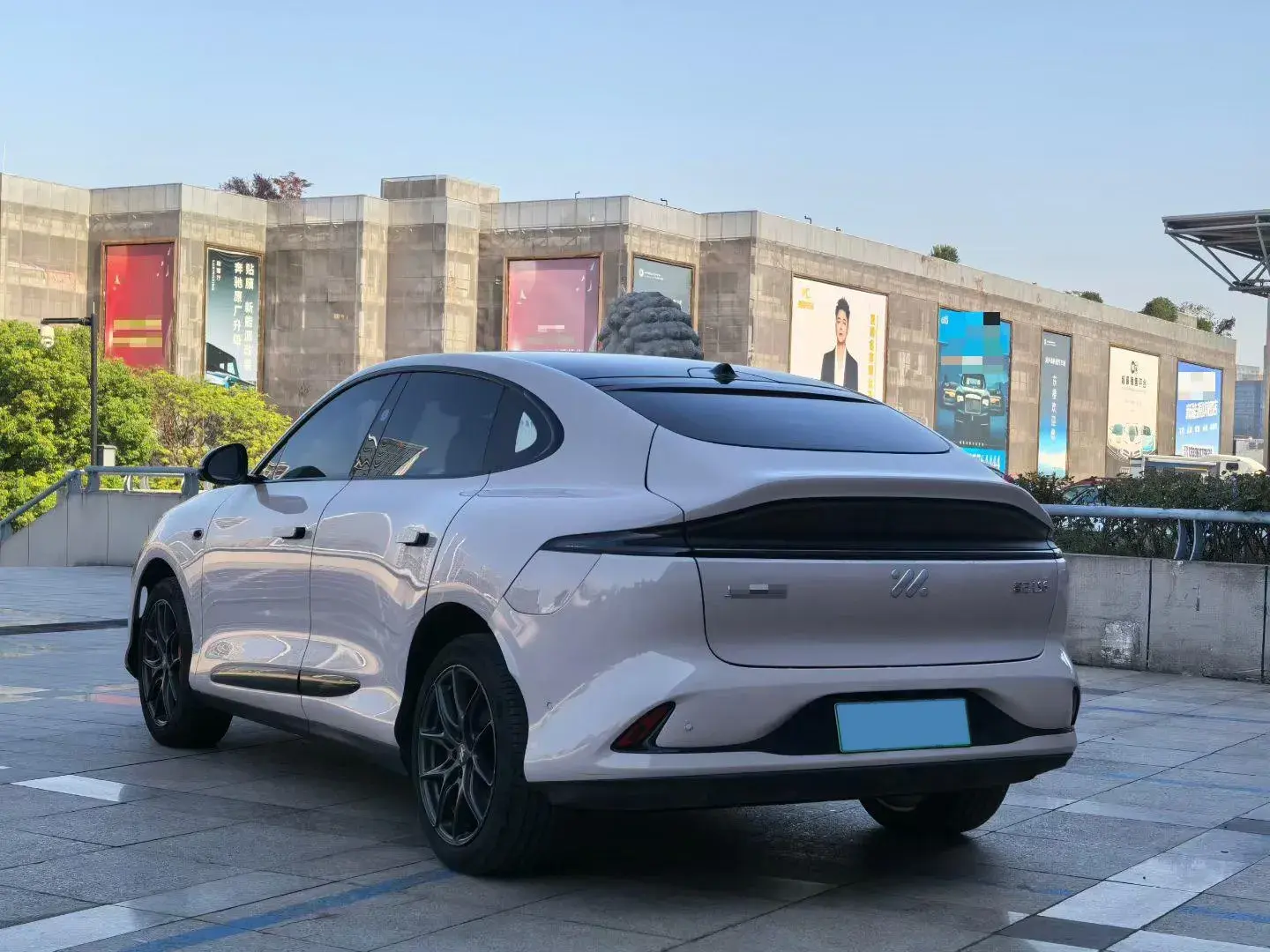 2023 IM LS6 thumbnail 4