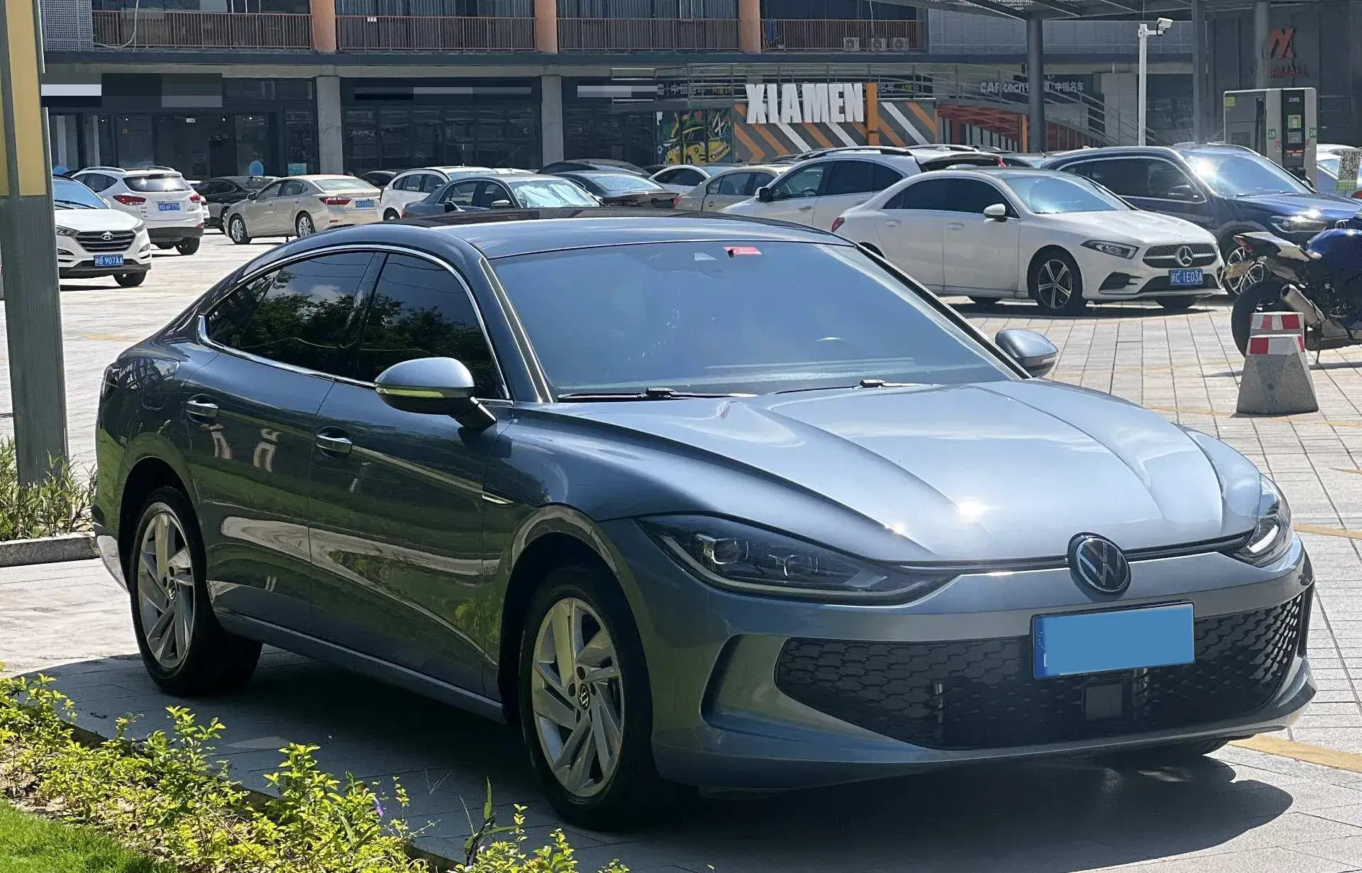 2022 VOLKSWAGEN LAMANDO thumbnail 3