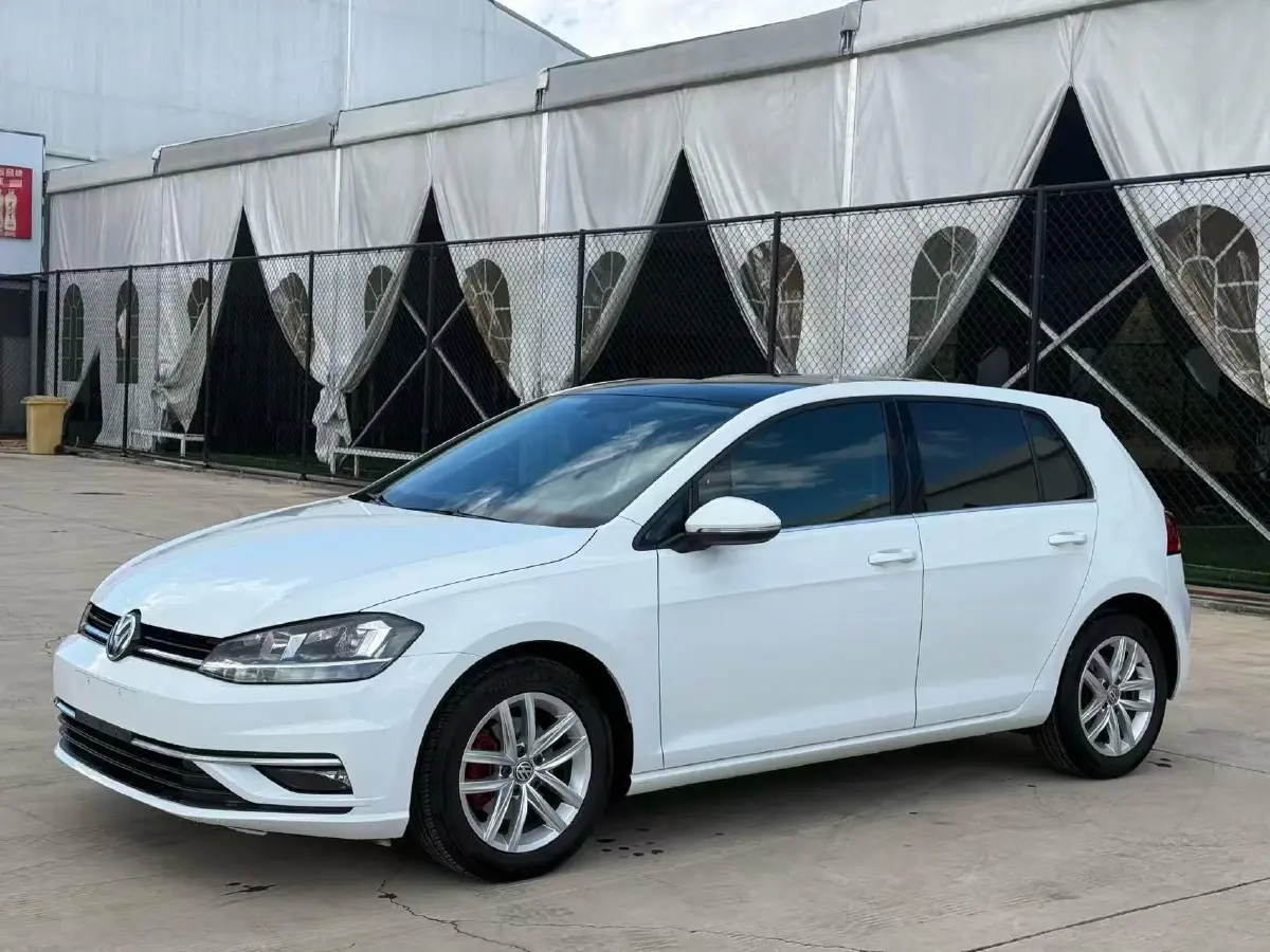 2019 Volkswagen Golf 1.4T 150HP L4 7DCT