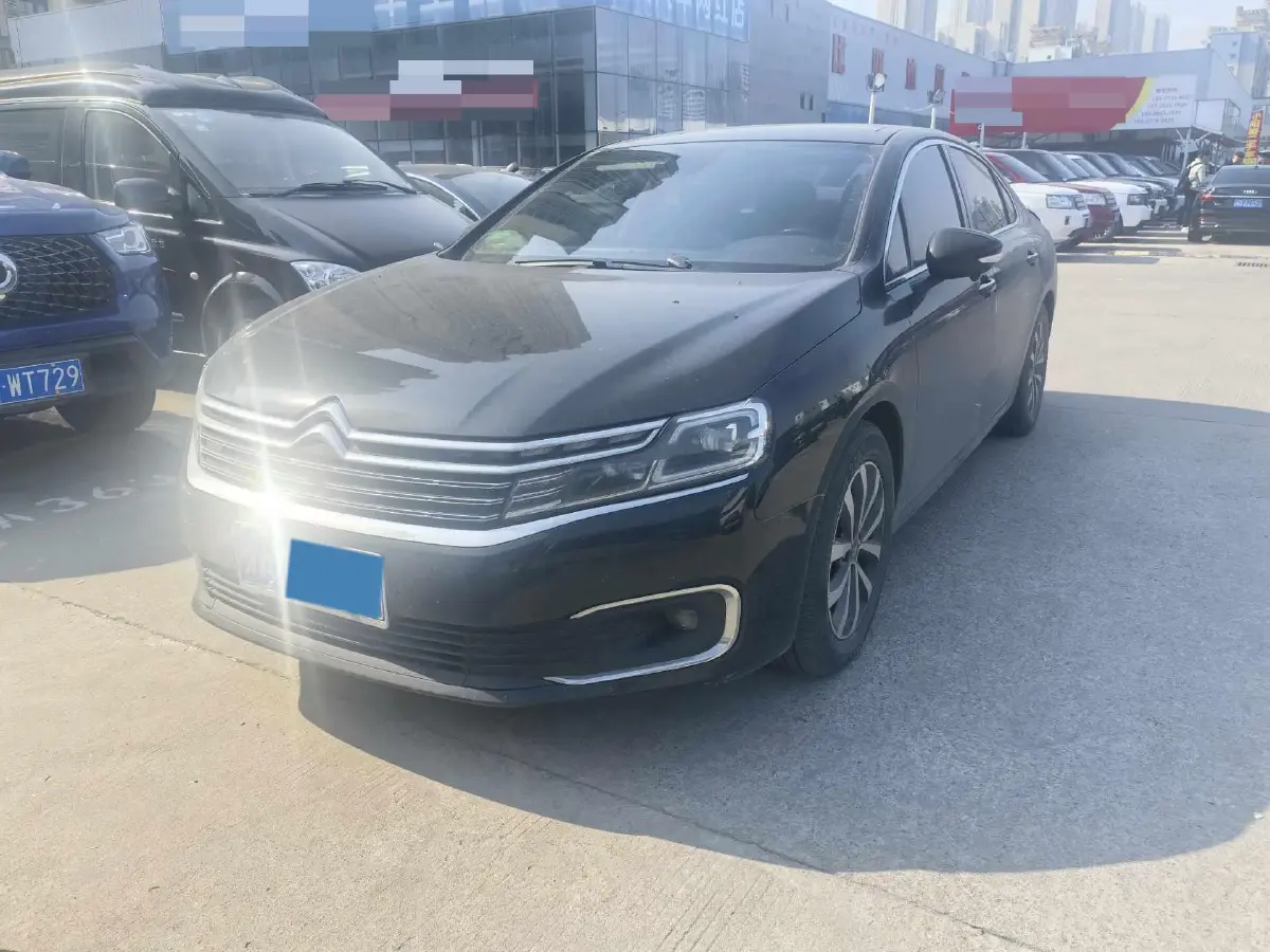 2022 Citroen C6 1.8T 211HP L4 8AT