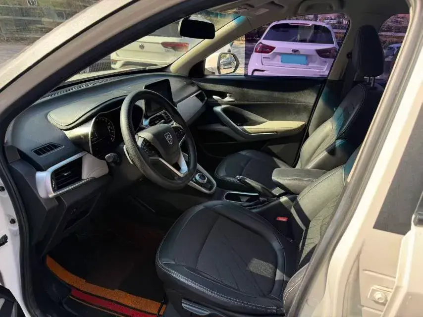 2017 BAOJUN 510 thumbnail 4